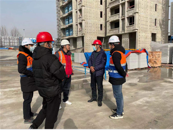 確保安全，穩(wěn)定過年——淮南謝區(qū)住建局開展建筑工地安全生產(chǎn)檢查