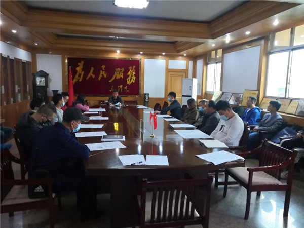 淮南謝家集區(qū)市場(chǎng)局組織召開關(guān)于“監(jiān)管倉(cāng)”啟動(dòng)工作專題會(huì)