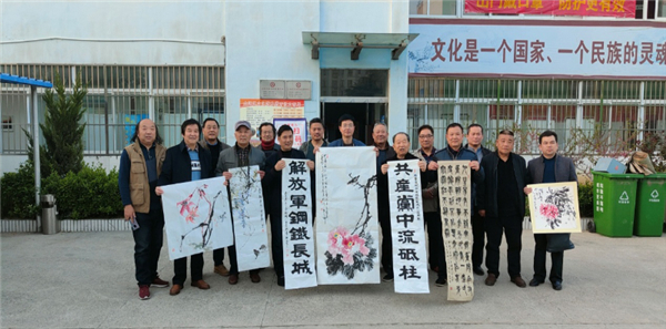 翰墨頌百年——大通區(qū)舉辦慶祝中國(guó)共產(chǎn)黨成立100周年書畫筆會(huì)